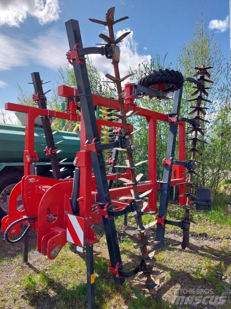 Tume R 640L Harrows