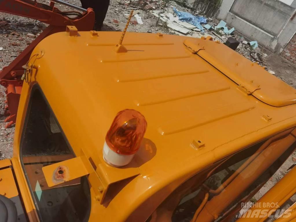 Hyundai R215VS Crawler excavators
