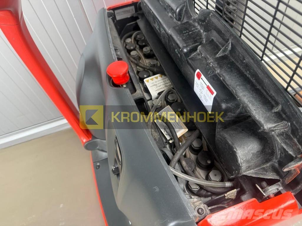 Linde L 10 Pedestrian stacker