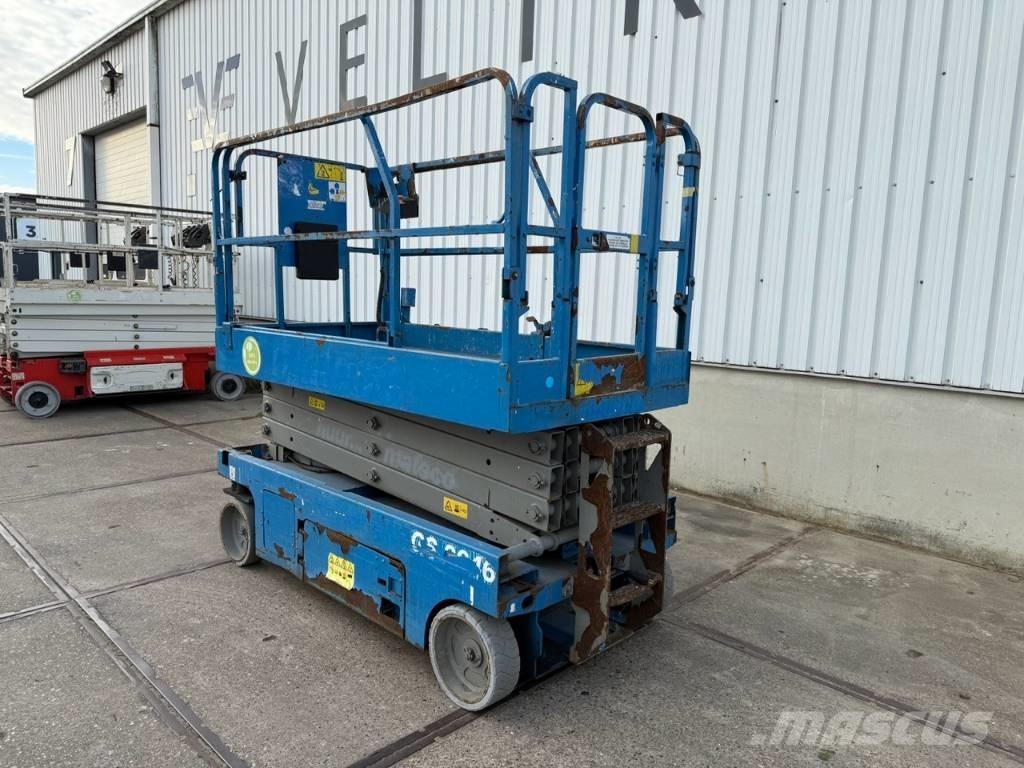 Genie GS2646 Scissor lifts