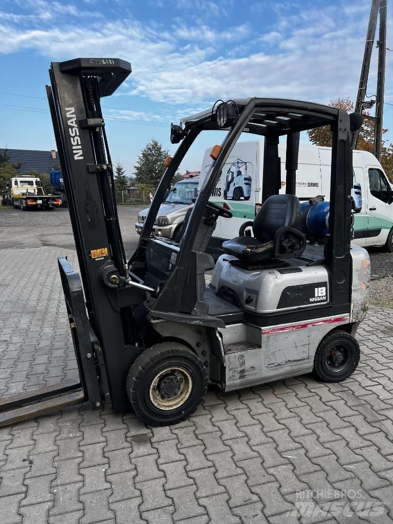 Nissan PD01A18PQ LPG trucks