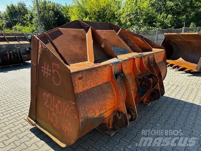 Hitachi LX 290 Buckets