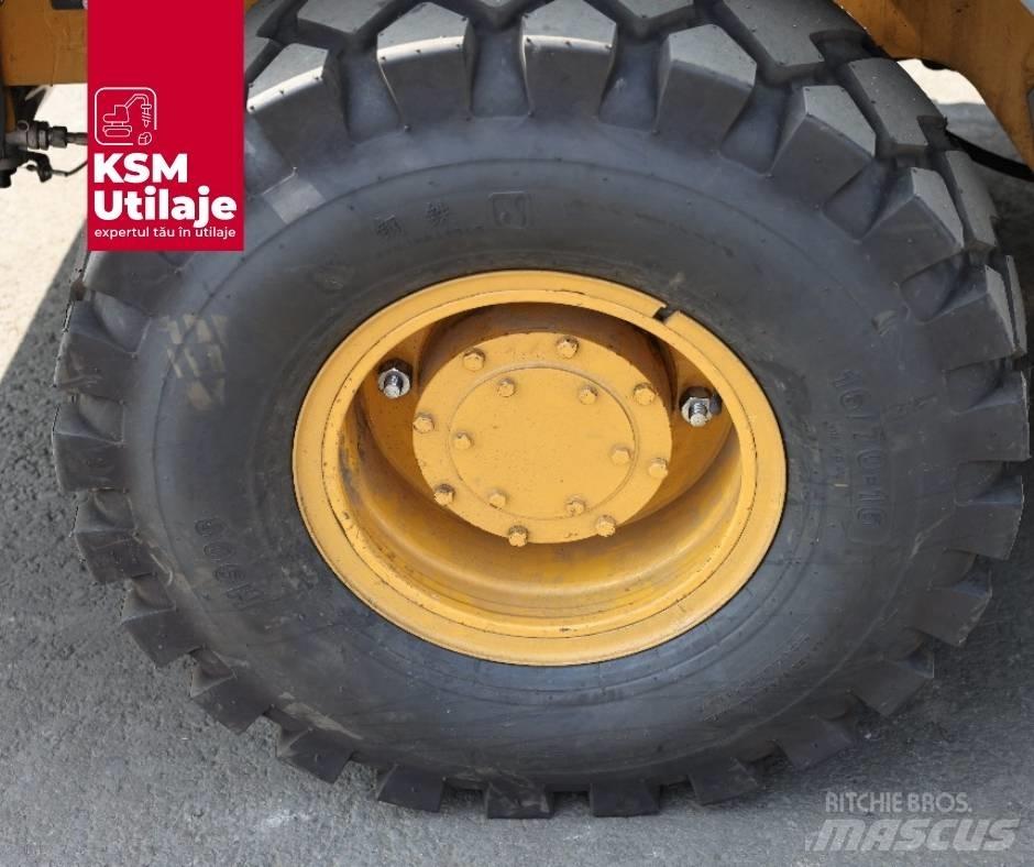 Lonking CDM926 Skid steer loaders
