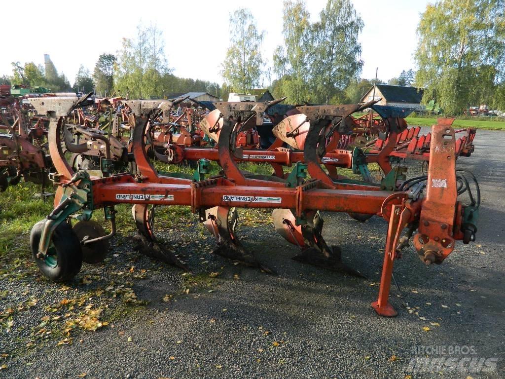 Kverneland E Reversible ploughs