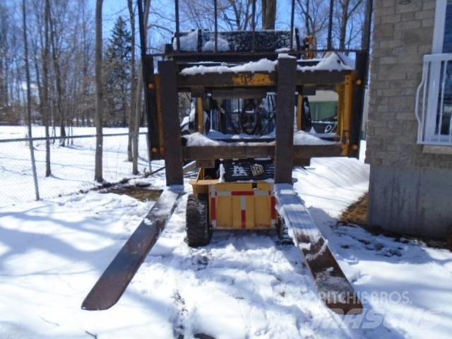 JCB LTL30 Rough terrain truck