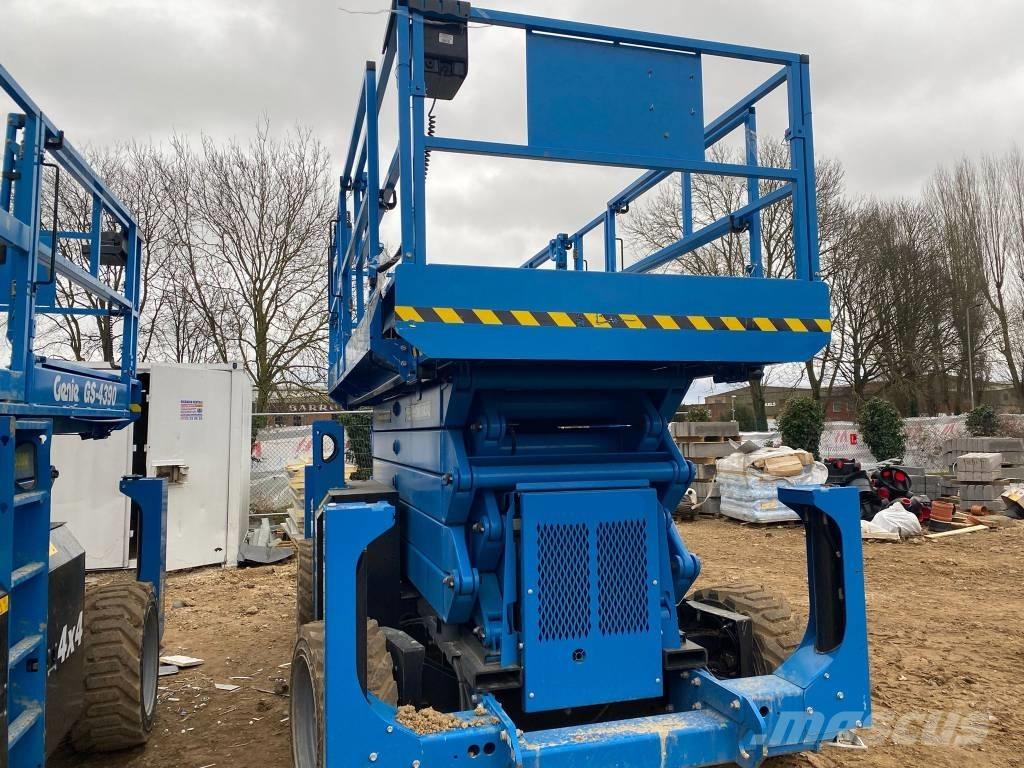 Genie GS 4390 RT Scissor lifts
