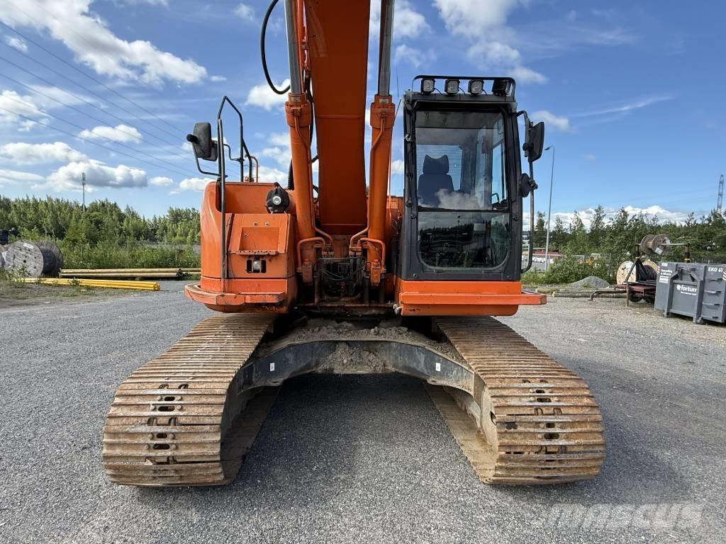 Doosan DX 235 LC Crawler excavators