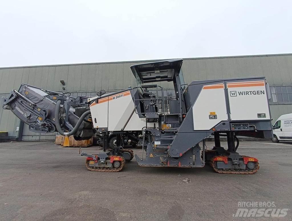Wirtgen W200Fi Concrete machines