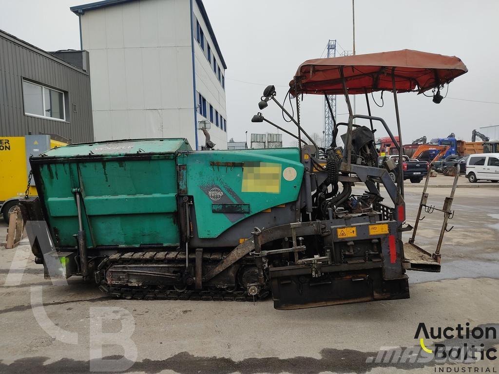 Vögele Super 800 Asphalt pavers