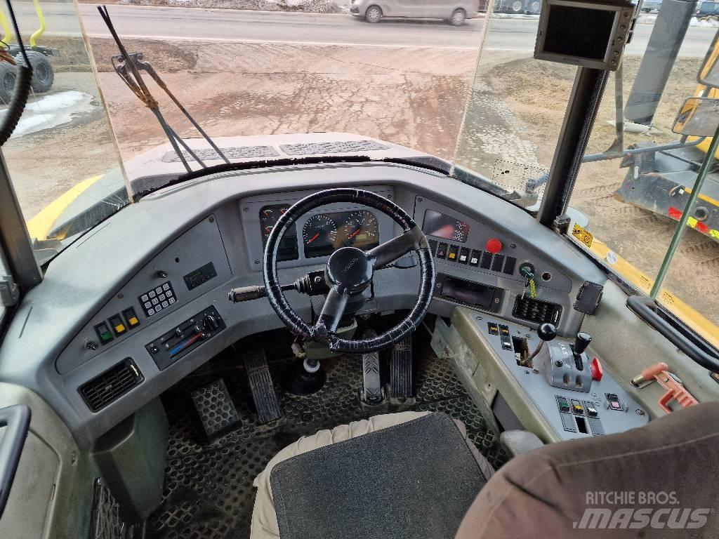 Volvo A 40 D Articulated Haulers