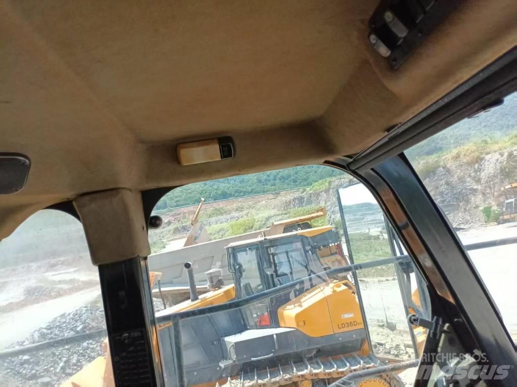 CAT 773 F Articulated Haulers