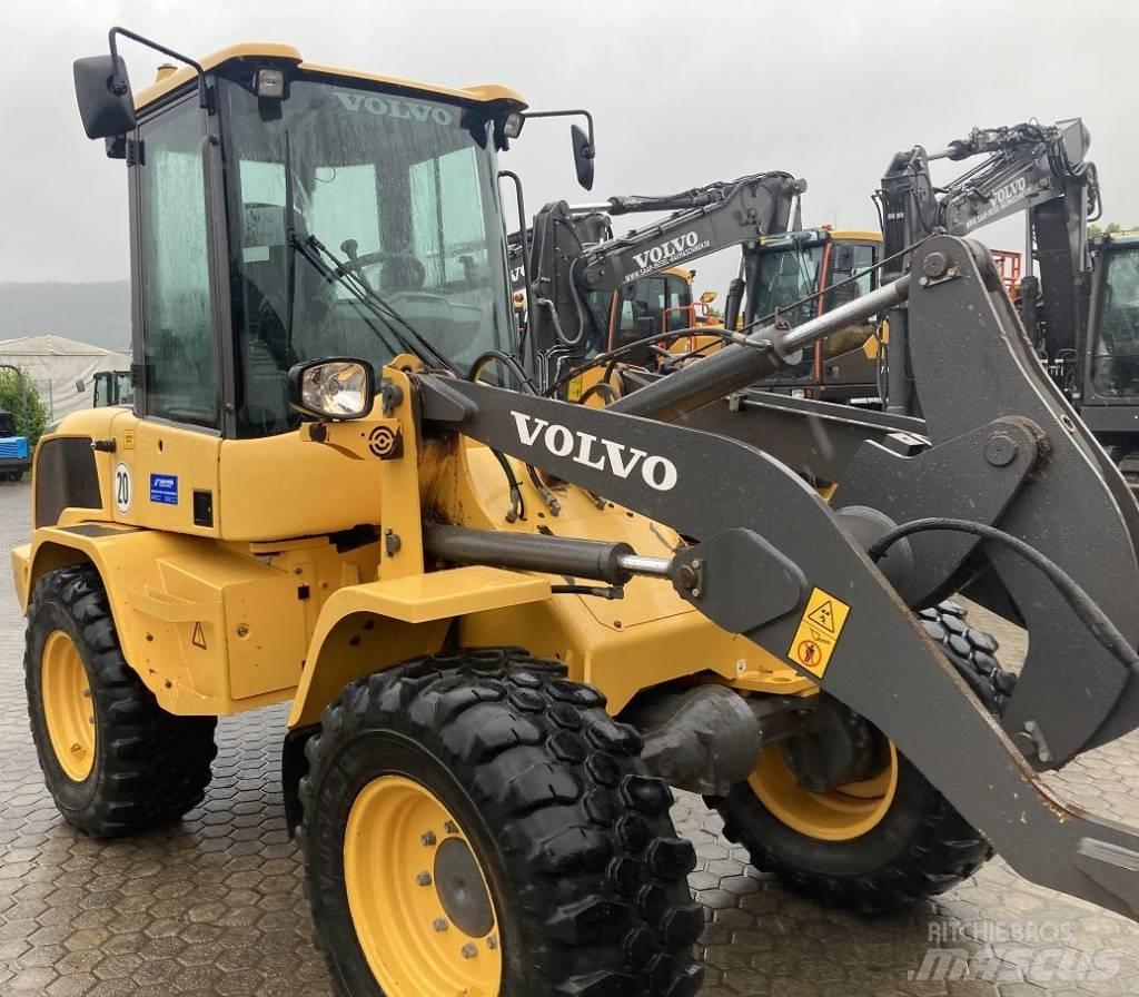 Volvo L 30 G Wheel loaders