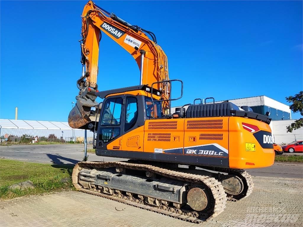 Doosan DX300LC-7 Crawler excavators