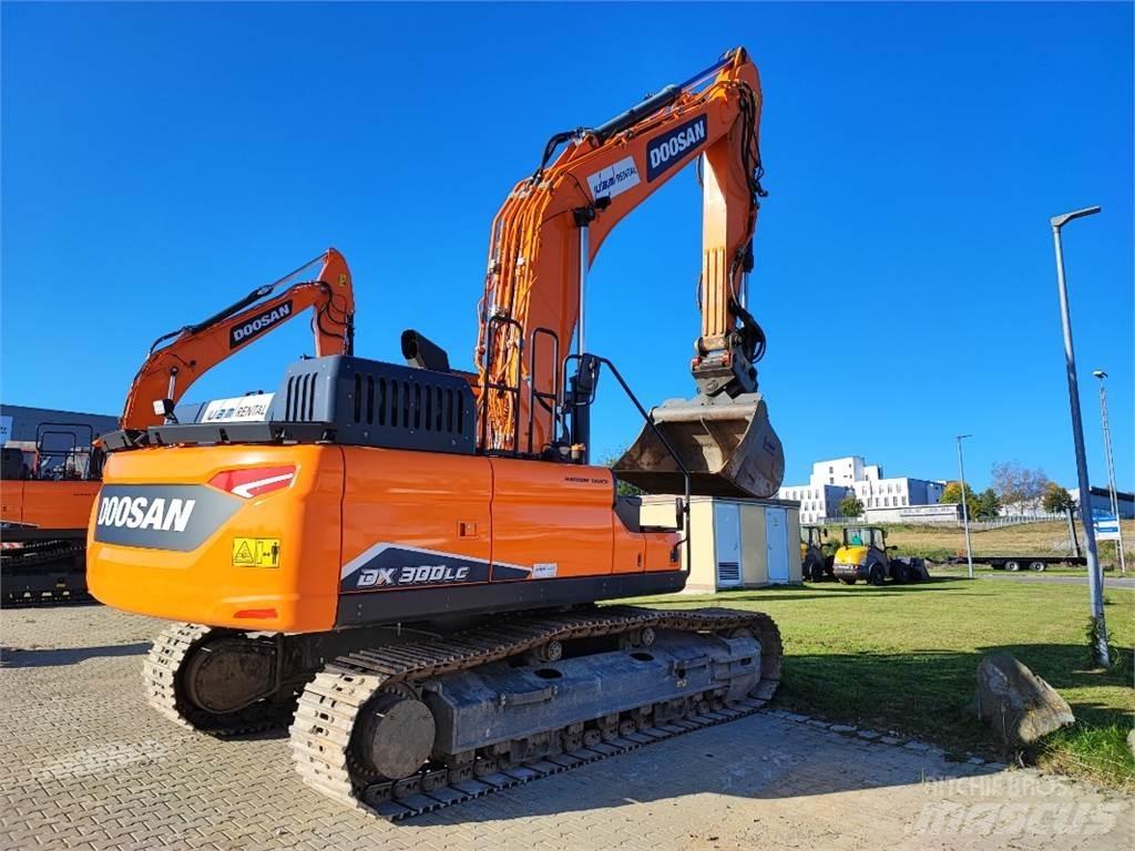 Doosan DX300LC-7 Crawler excavators