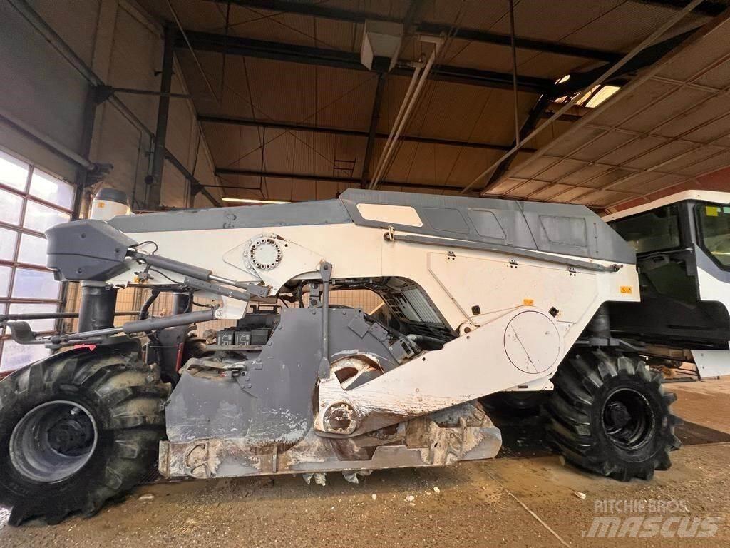 Wirtgen WR240i Others