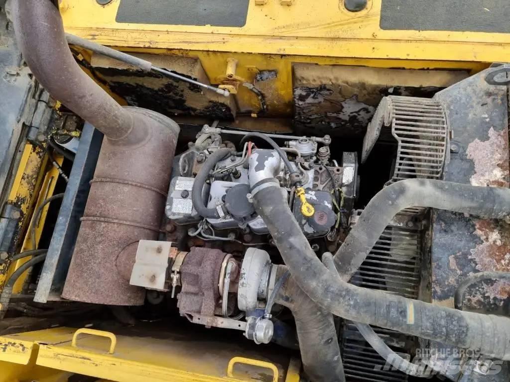 Komatsu PW 160-7 Wheeled excavators