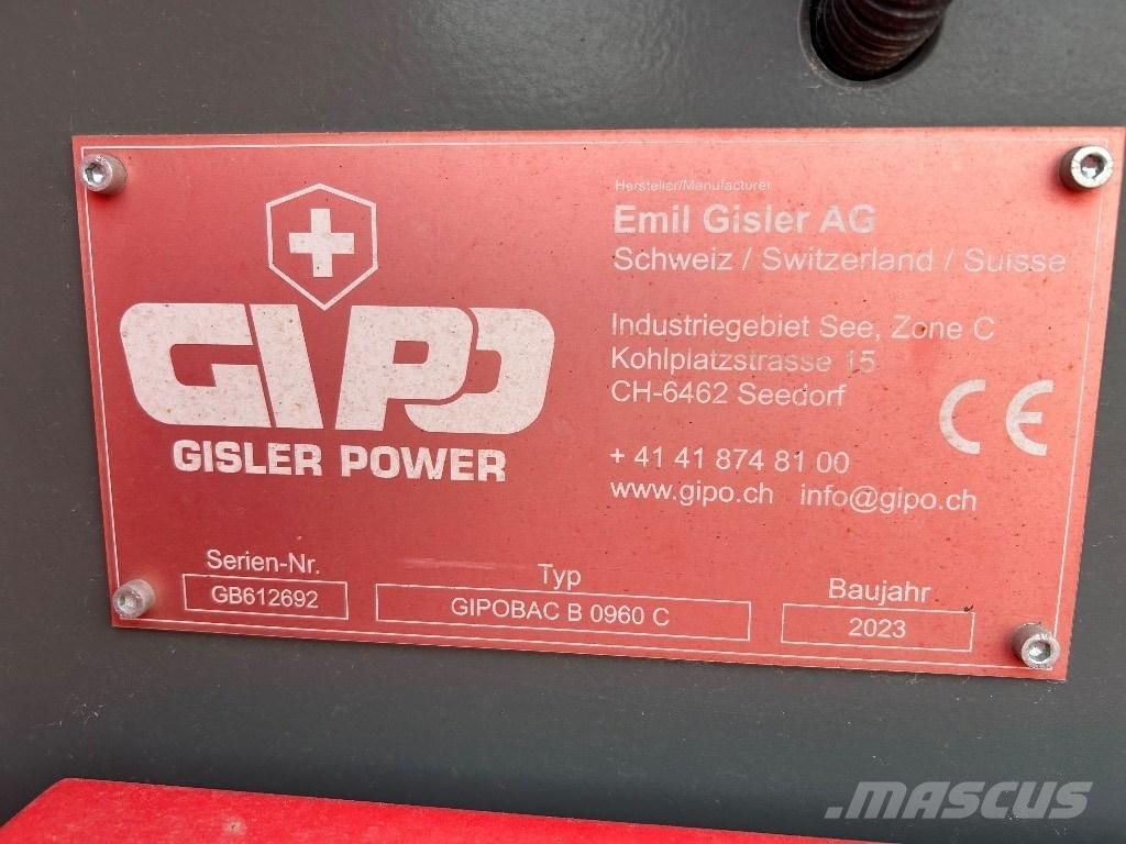 GIPO B0960 C Mobile crushers