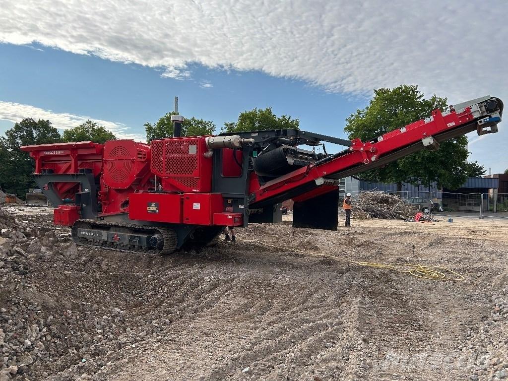 GIPO B0960 C Mobile crushers