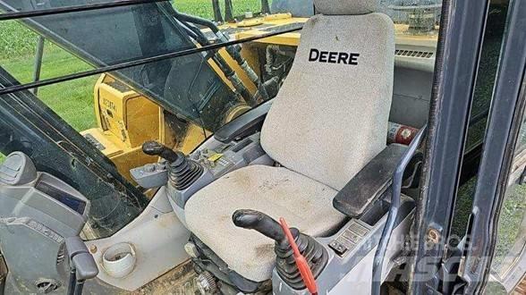 John Deere 210G LC Crawler excavators