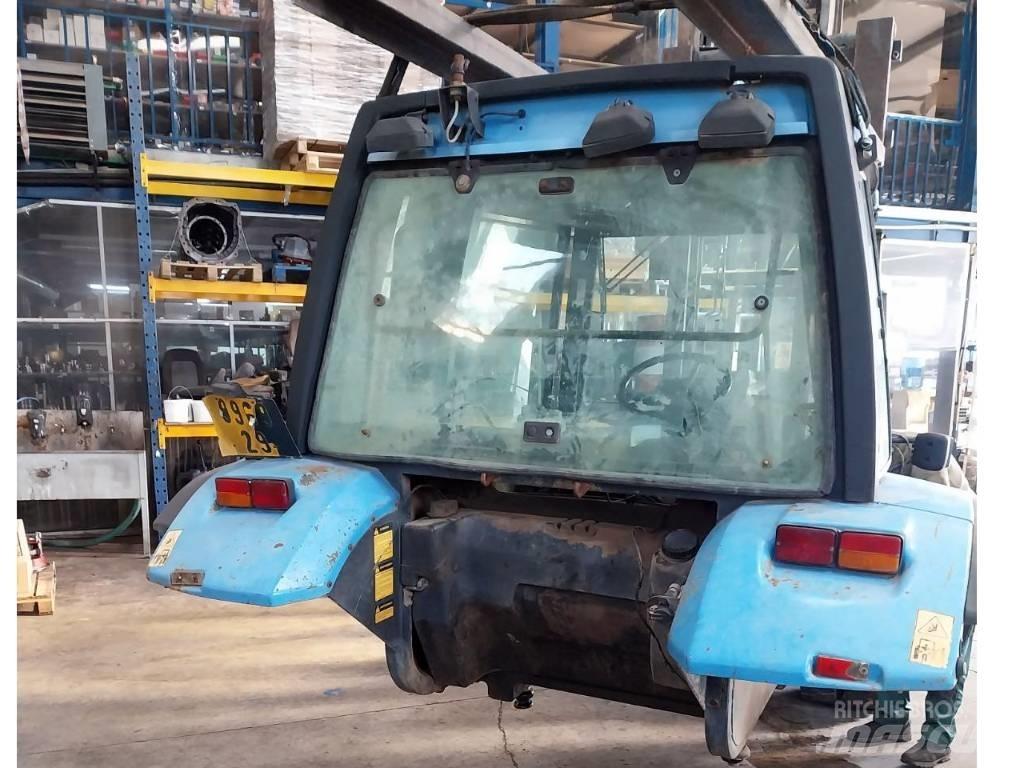 Landini Legend 115 Cabins and interior