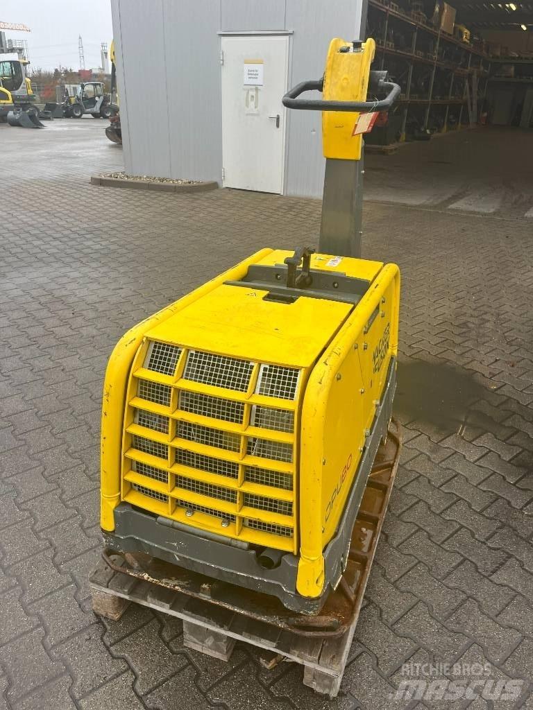 Wacker Neuson DPU80 Plate compactors