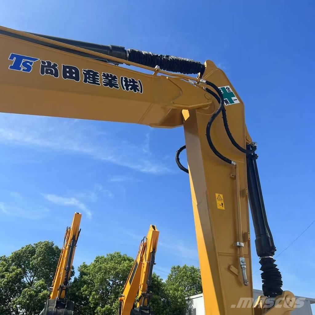 CAT 320d2 Mini excavators  7t - 12t
