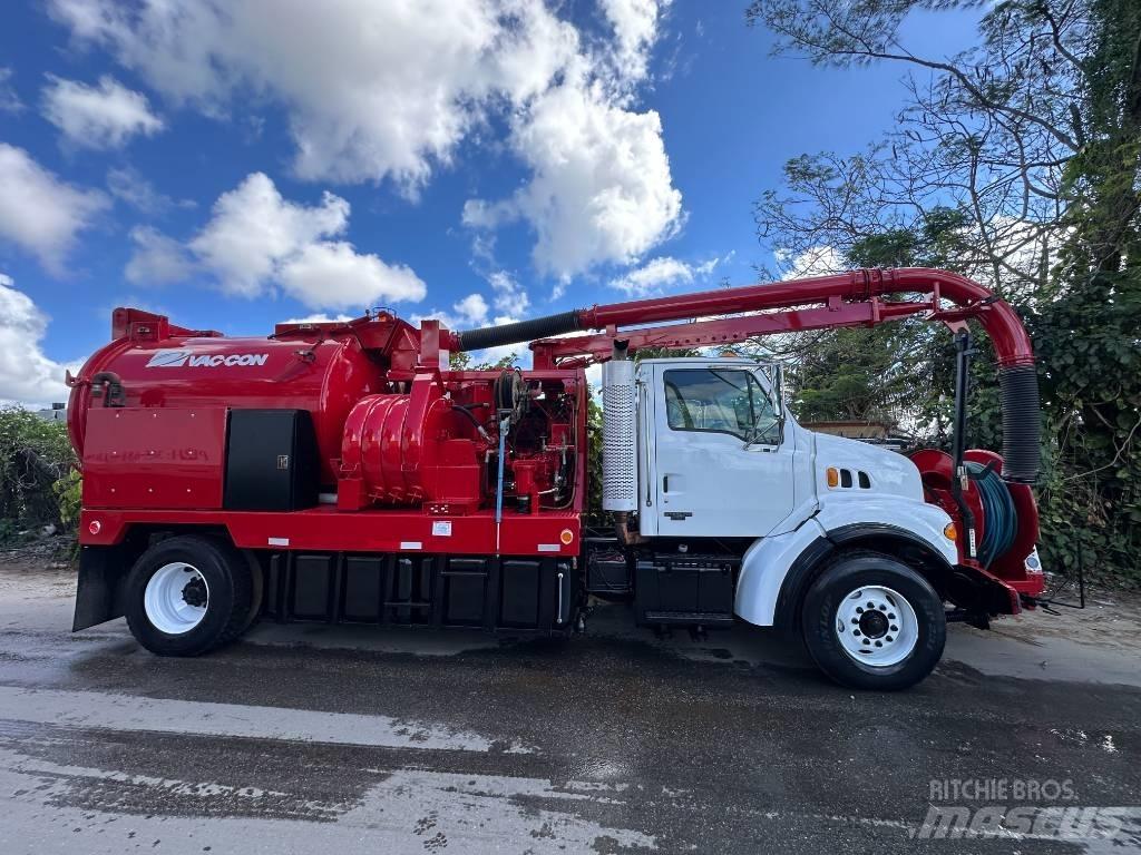 Sterling L 7500 Commercial vehicle