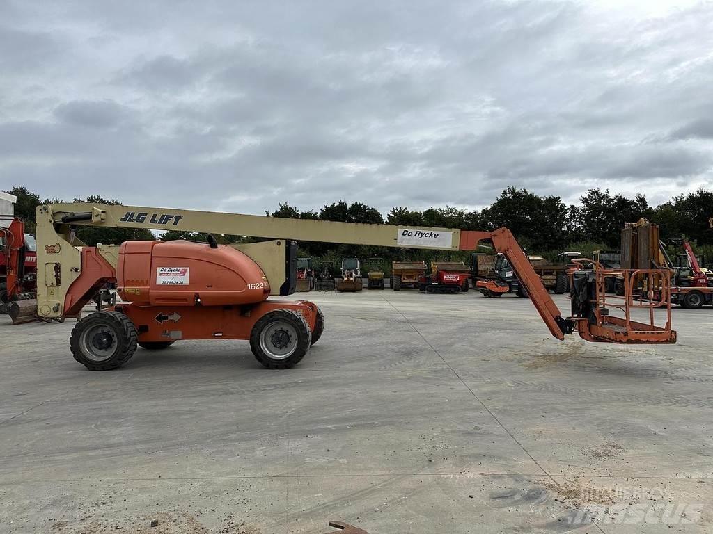 JLG 800AJ Articulated boom lifts