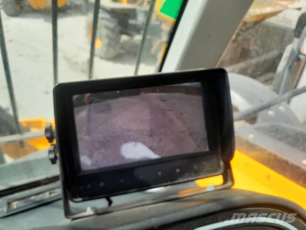 JCB 540-140 Hi-Viz Telehandlers