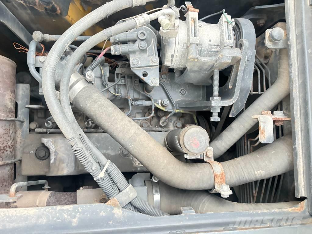 Komatsu PC 138 US Mini excavators  7t - 12t