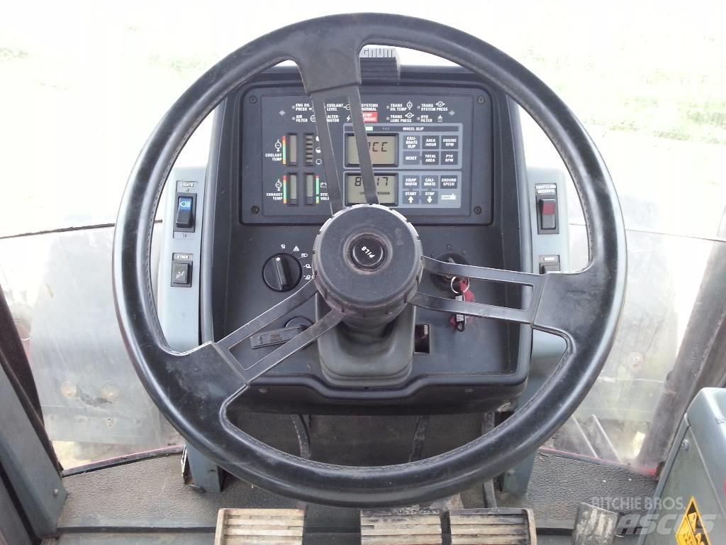 Case IH 7120 Tractors