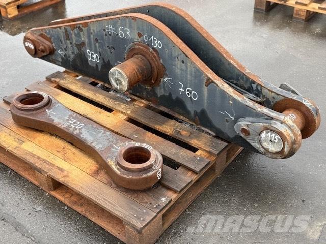 CNH BUCKET LINK Buckets