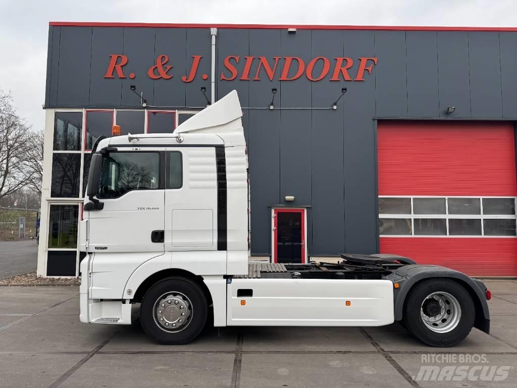 MAN TGX 18.360 Prime Movers