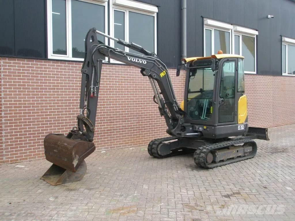 Volvo EC35D Mini excavators < 7t (Mini diggers)