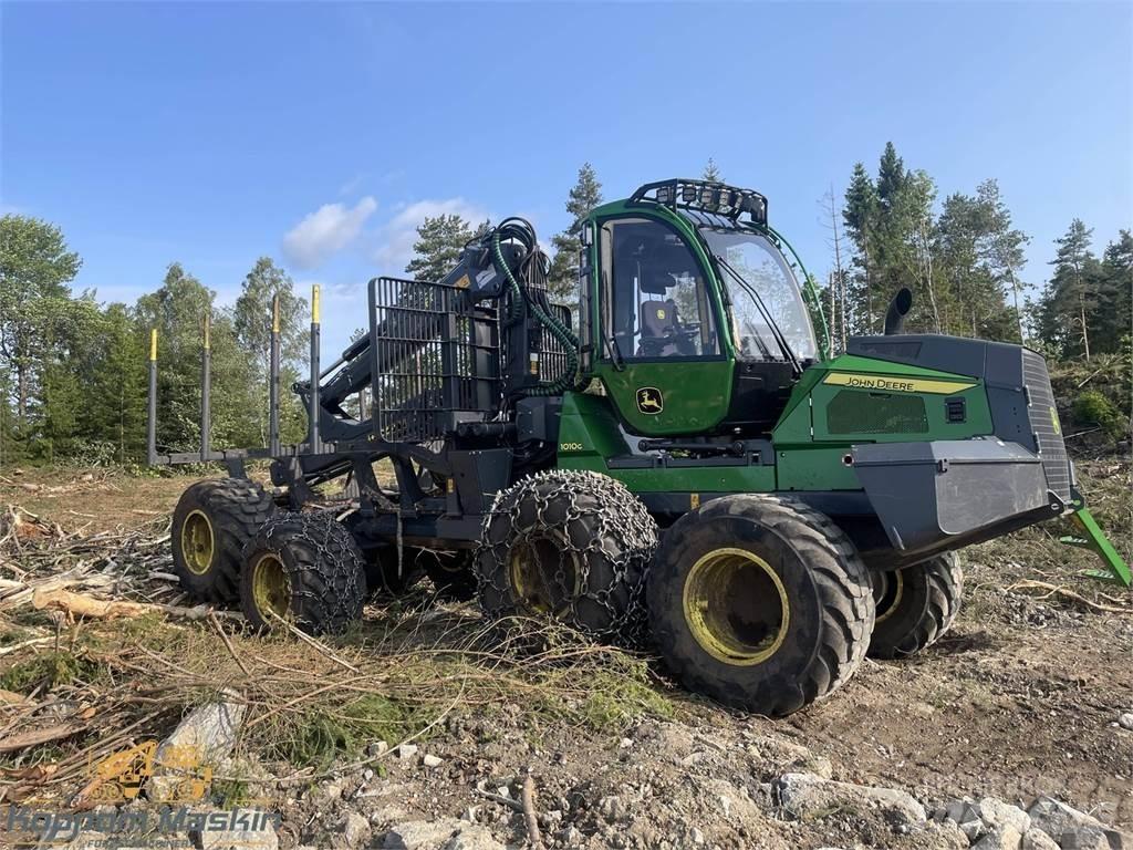 John Deere 1010G Forwarders