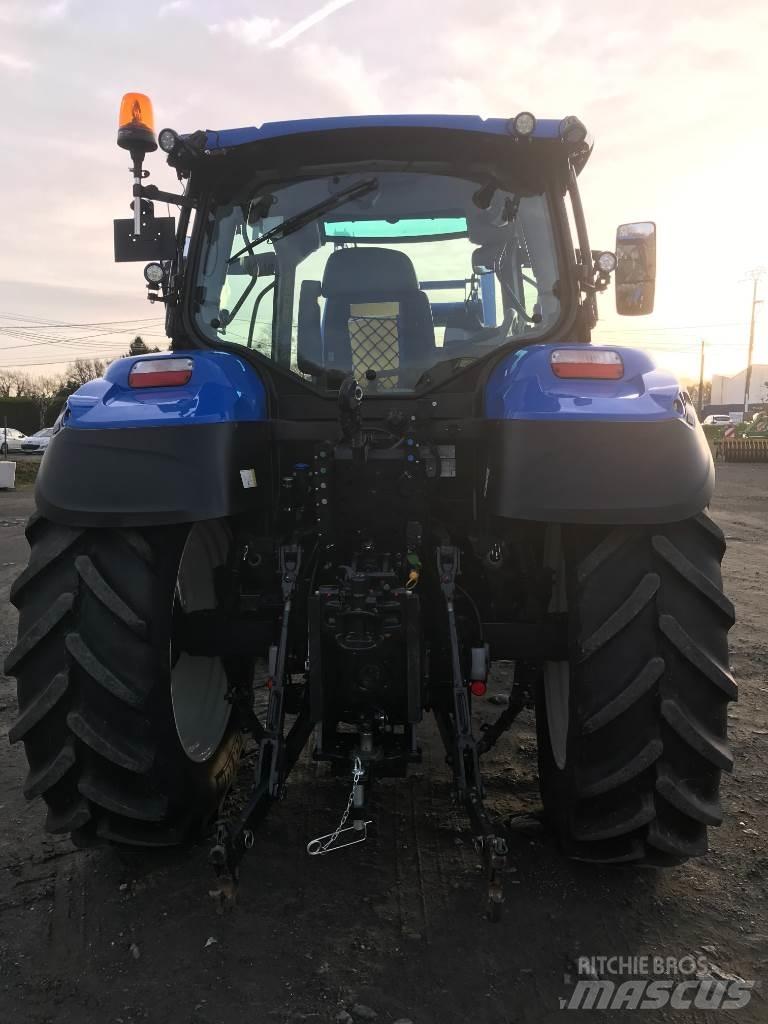 New Holland T5 120 Tractors