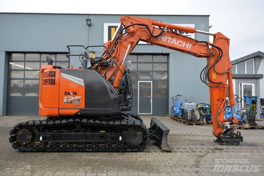 Hitachi ZX 135 US-7 Crawler excavators