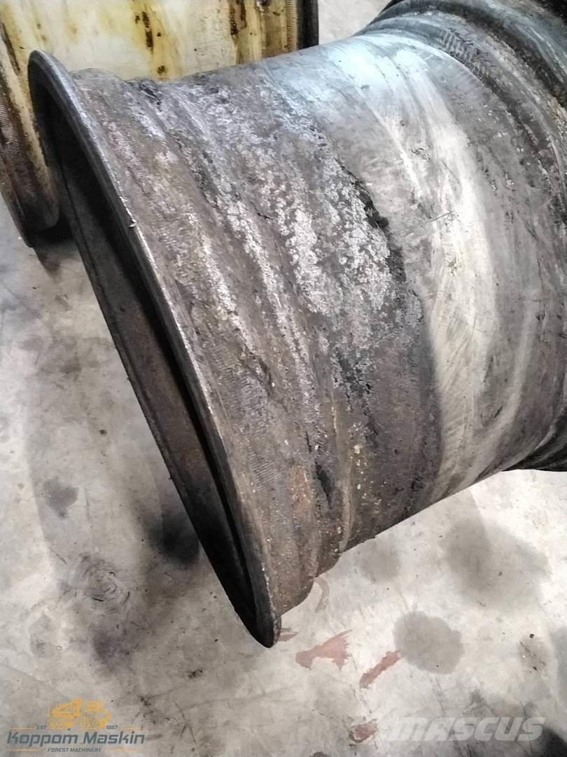 Logset 8H 24x34 Tyres, wheels and rims