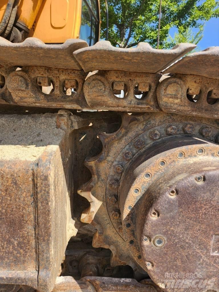 Hyundai Robex 300 LC Crawler excavators