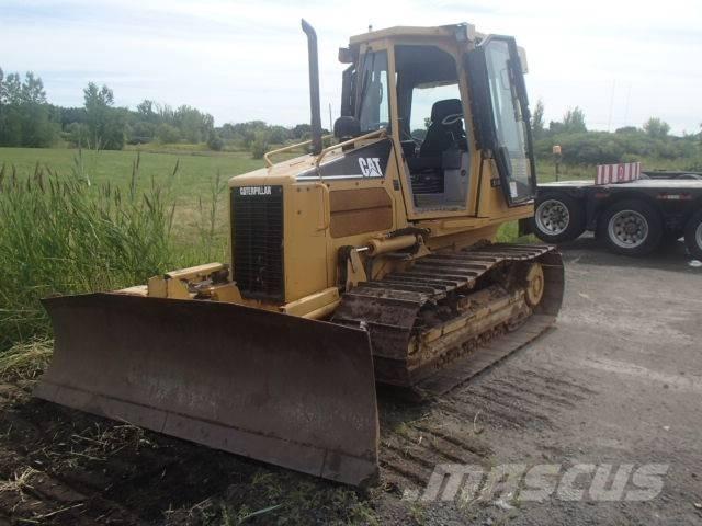 CAT D 3 G LGP Crawler dozers