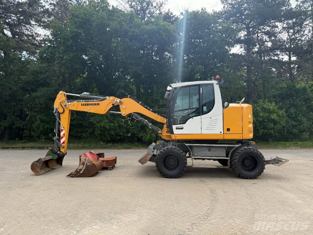 Liebherr A 910 Comp Wheeled excavators
