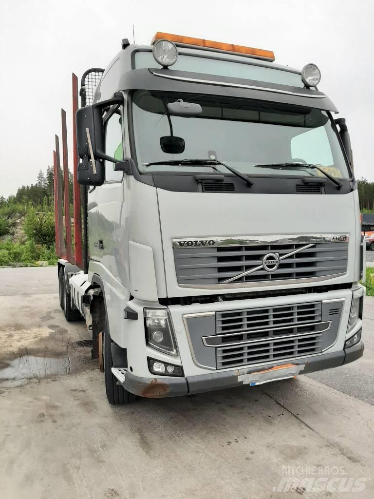 Volvo FH 16 Timber trucks