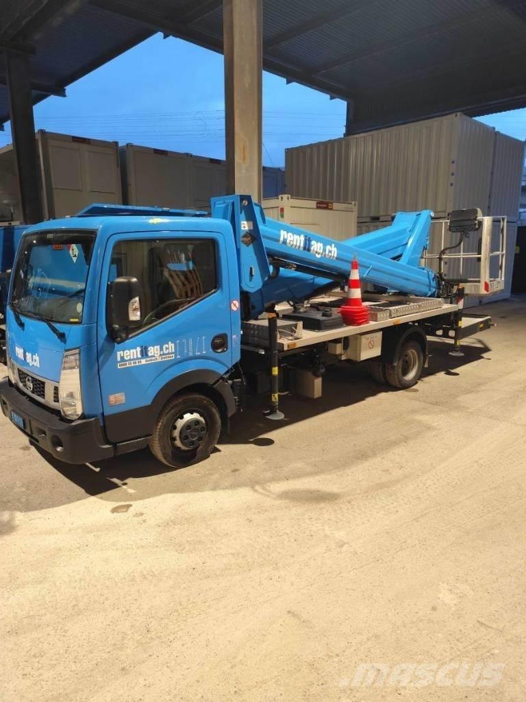 VERSALIFT VTX 240 Truck mounted platforms
