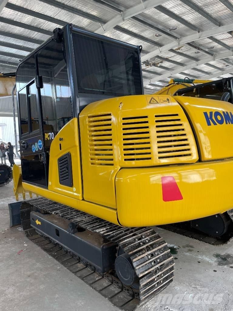 Komatsu PC 70 Mini excavators  7t - 12t