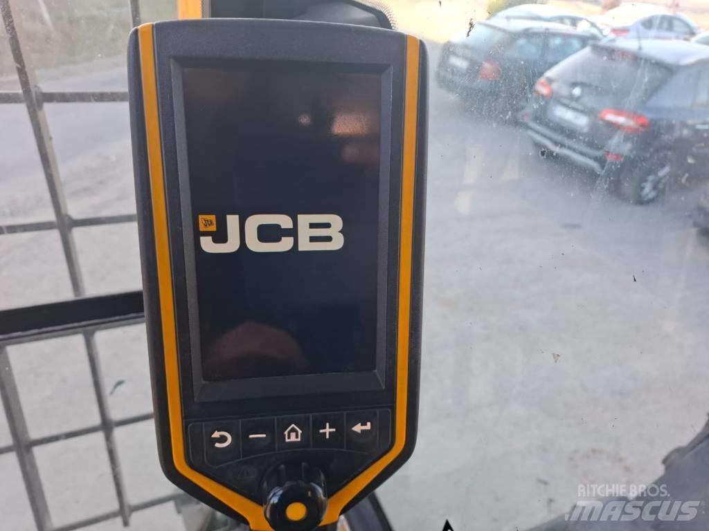 JCB JS 200 W Wheeled excavators