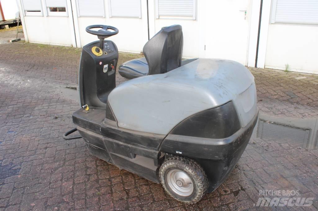Kärcher KM 100/100 Sweepers