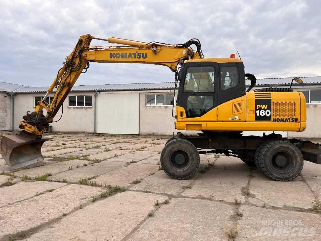Komatsu 160 PW Wheeled excavators