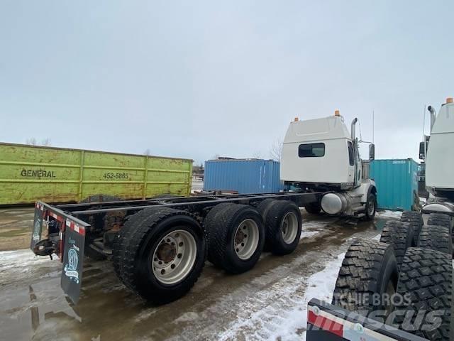 Western Star 4900SB Prime Movers