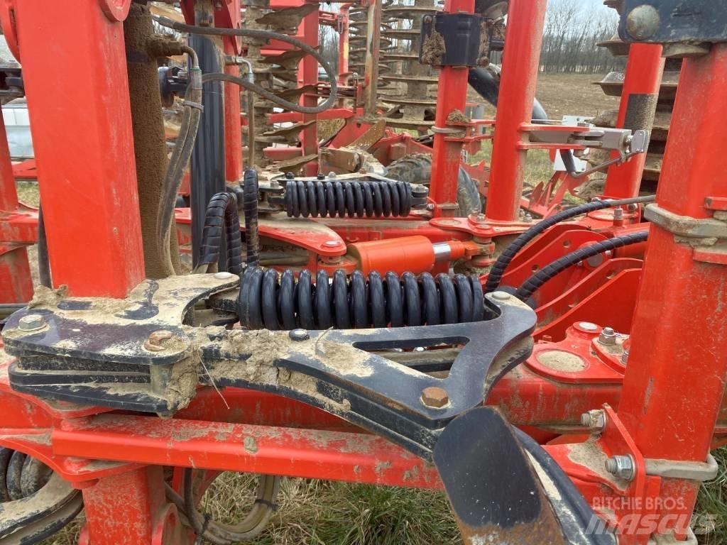 Kuhn Cultimer L4000 Cultivators