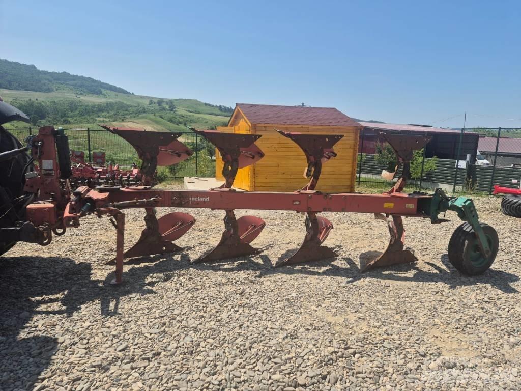 Kverneland LD100 Reversible ploughs